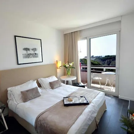 Hotel Mondial &