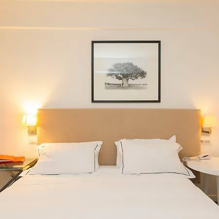 Mondial & Hotel Marina di Pietrasanta