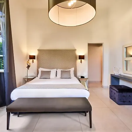 Hotel Mondial &