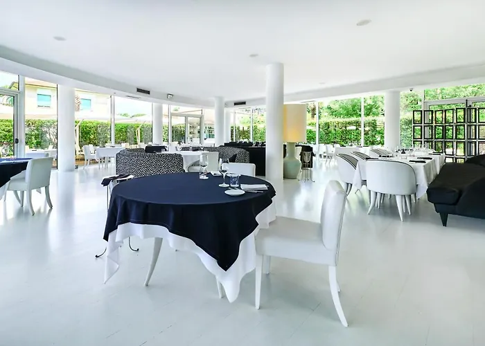 호텔 Mondial & 마리아나디피에트라산타