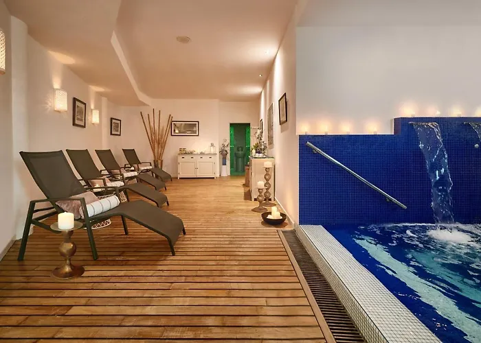 호텔 Mondial & 마리아나디피에트라산타