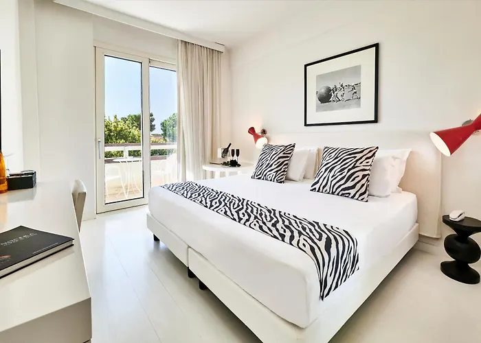 Mondial & 마리아나디피에트라산타