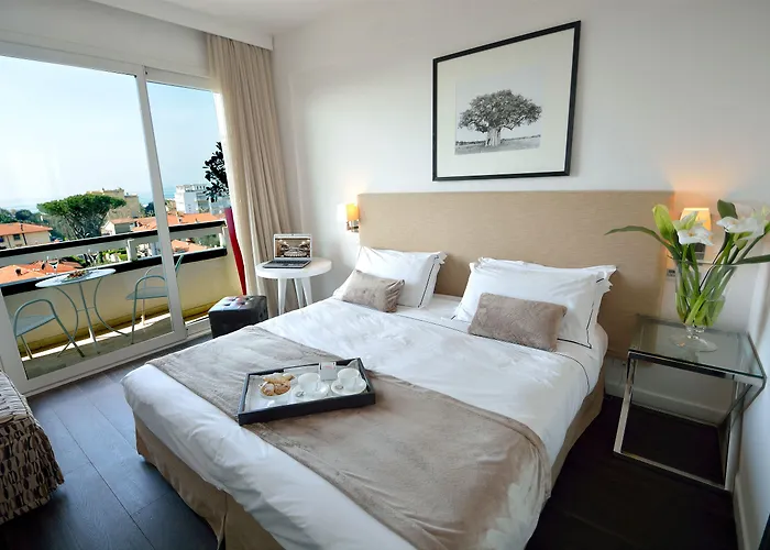 Mondial & 마리아나디피에트라산타